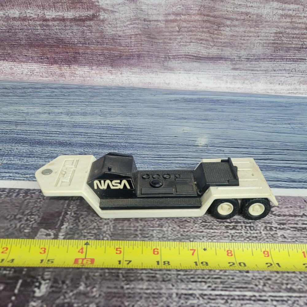 Vintage Buddy L plastic Nasa shuttle trailer no shuttle black/white